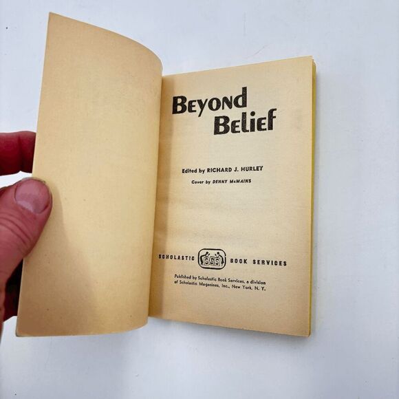 Beyond Belief, Eight Strange Tales of Otherworlds by Richard J. Hurley - 1966 PB - Picture 4 of 5